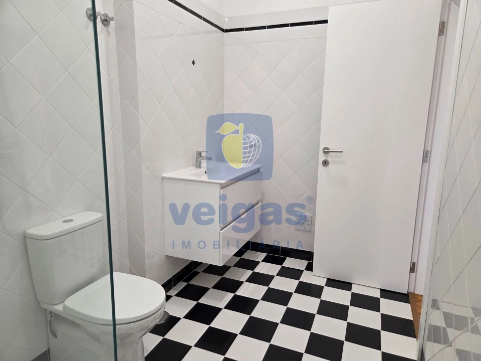 Apartamento T3 para Venda em São Vicente Foto 22