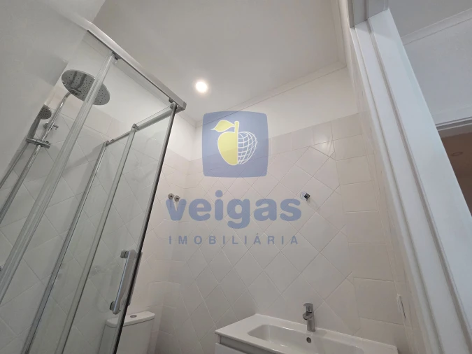 Apartamento T3 para Venda em São Vicente Foto 37