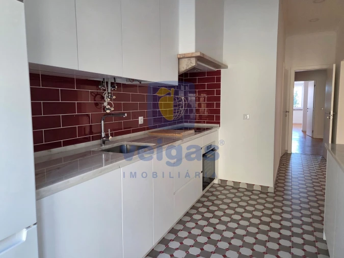 Apartamento T3 para Venda em São Vicente Foto 2
