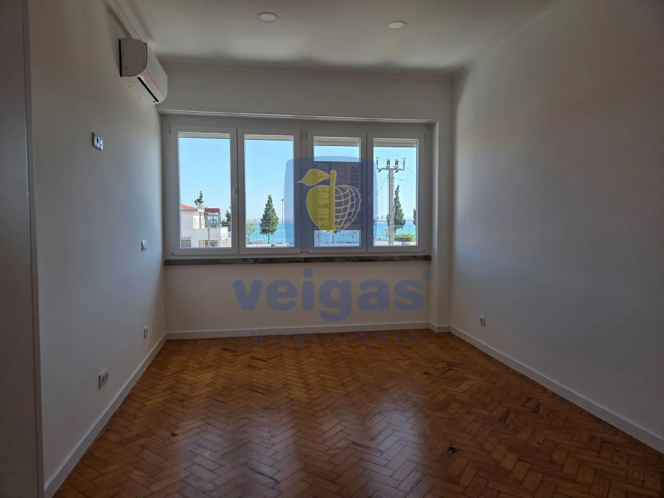 Apartamento T3 para Venda em São Vicente Foto 27