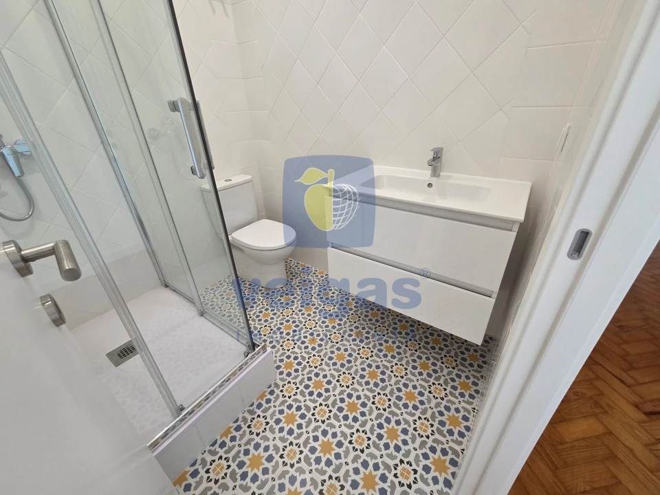 Apartamento T3 para Venda em São Vicente Foto 36