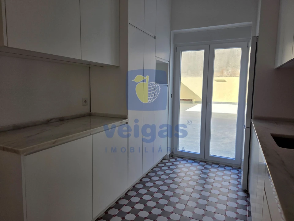 Apartamento T3 para Venda em São Vicente Foto 5