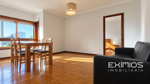 Apartamento T1 para Venda em Póvoa de Varzim, Beiriz e Argivai
