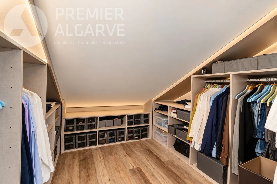 Apartamento T3 para Venda em Loule (São Clemente) Foto 23