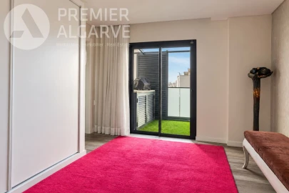 Apartamento T3 para Venda em Loule (São Clemente)