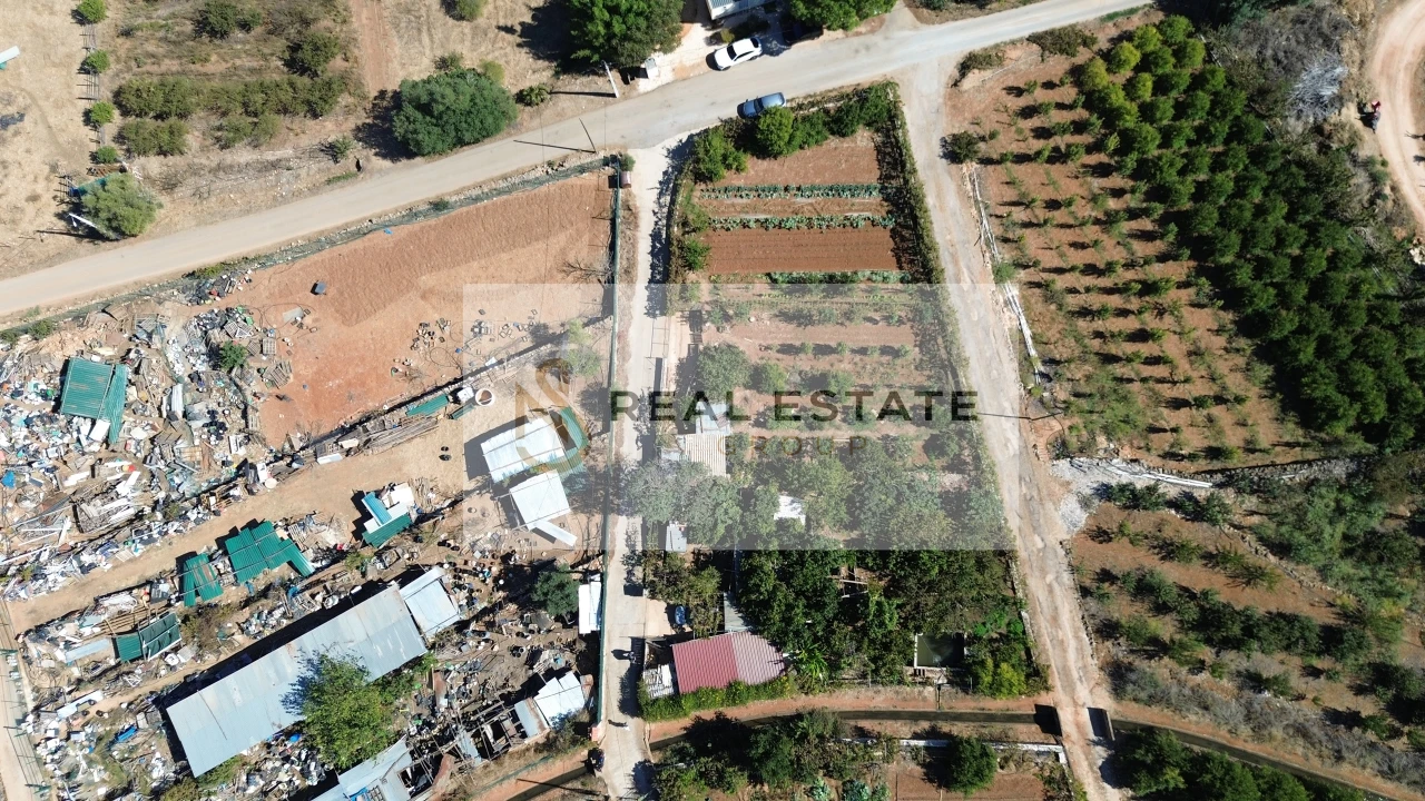 Terreno para Venda em Portimão Foto 1