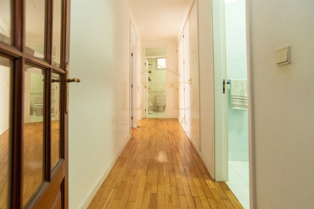 Apartamento T3 para Venda em Santa Maria de Lamas Foto 9