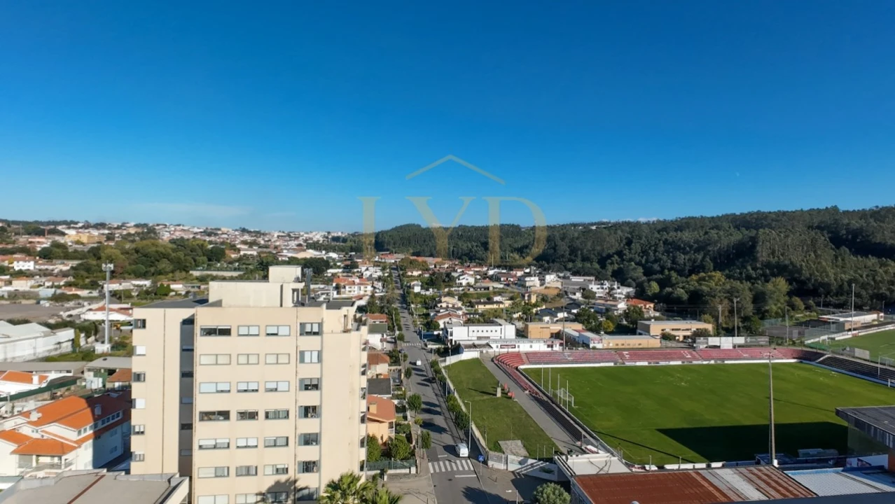 Apartamento T3 para Venda em Santa Maria de Lamas Foto 19