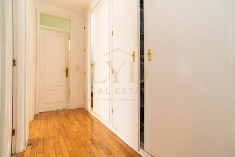 Apartamento T3 para Venda em Santa Maria de Lamas Foto 14