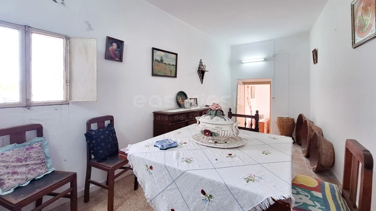 Moradia T4 para Venda em Azinhal Foto 13