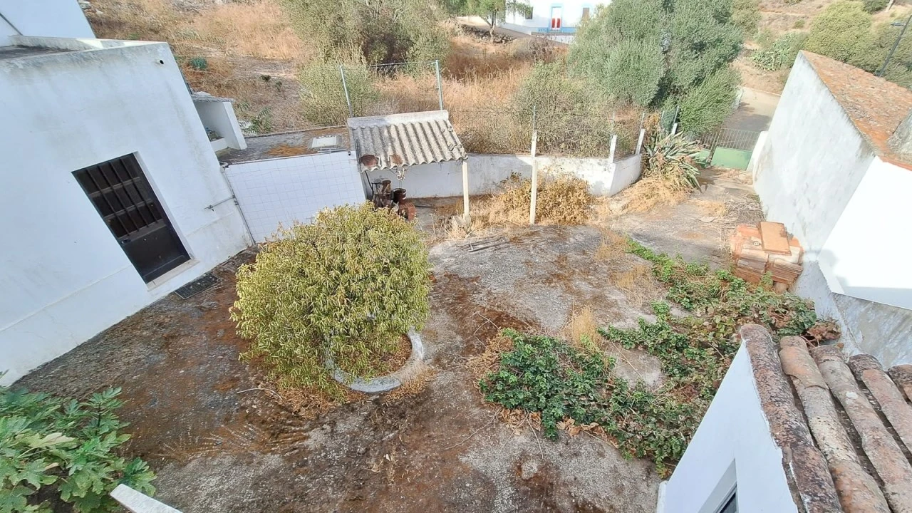 Moradia T4 para Venda em Azinhal Foto 31