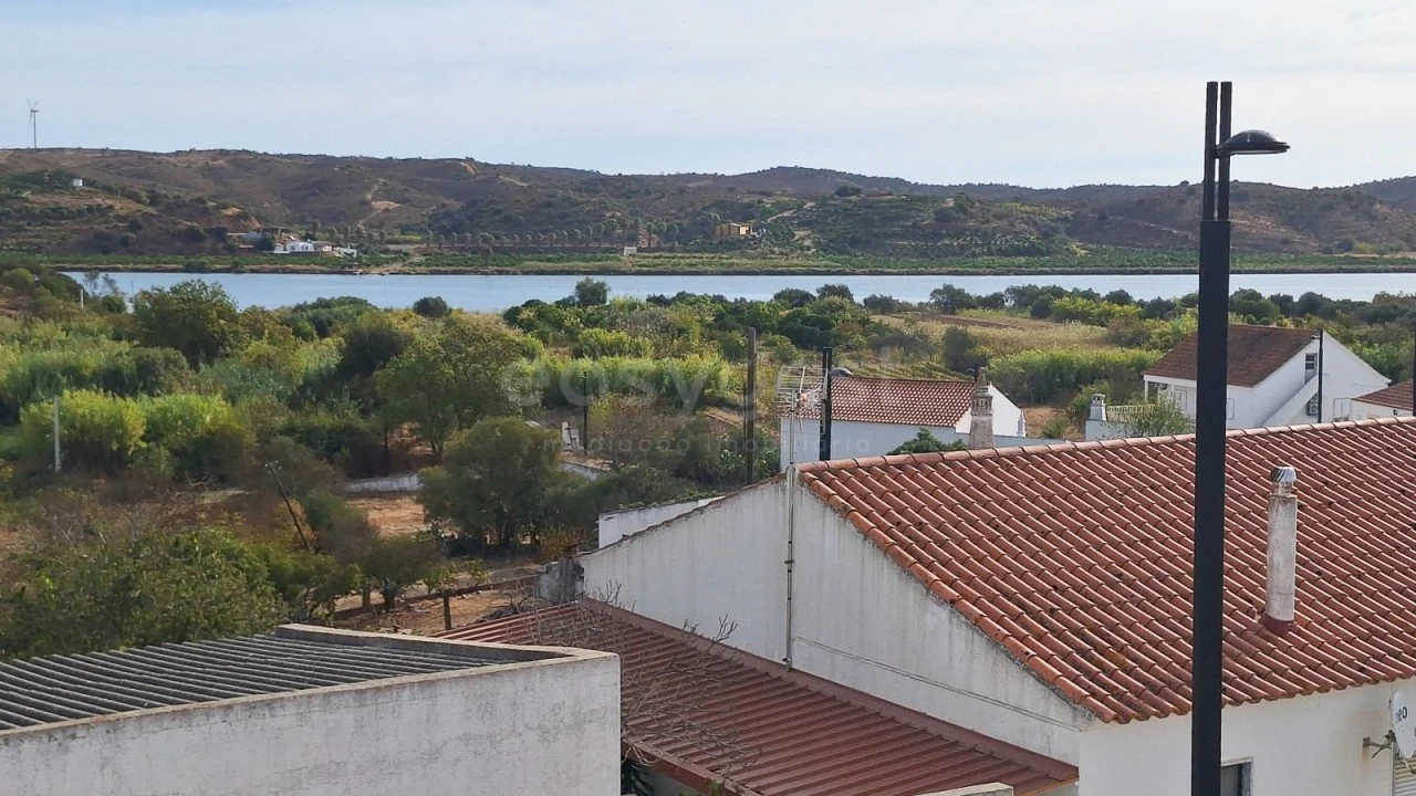Moradia T4 para Venda em Azinhal Foto 36