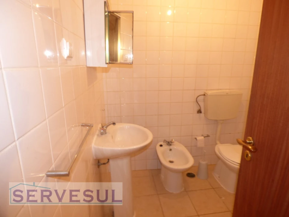 Quinta T6 para Venda em Alferce Foto 6