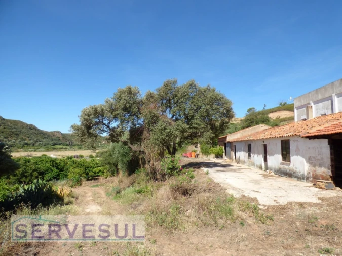 Quinta T6 para Venda em Alferce Foto 12