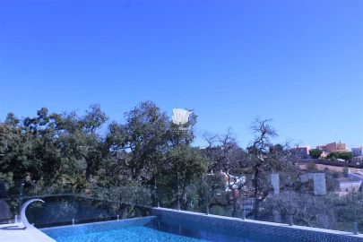 Moradia T5 para Venda em São Brás de Alportel
