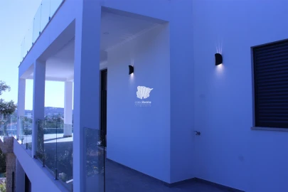 Moradia T5 para Venda em São Brás de Alportel