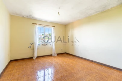 Moradia T2 para Venda em Ribeira Brava