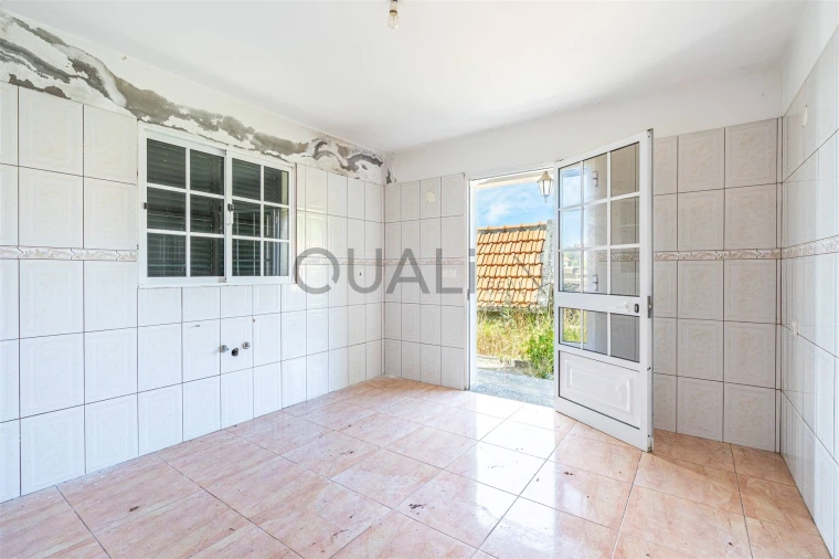 Moradia T2 para Venda em Ribeira Brava Foto 7