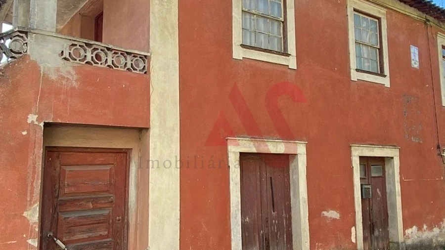 Moradia T2 para Venda em Lorvão
