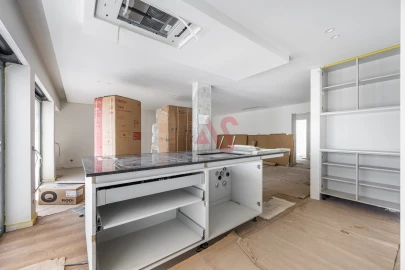Apartamento T2 para Venda em Margaride, Várzea, Lagares, Varziela, Moure