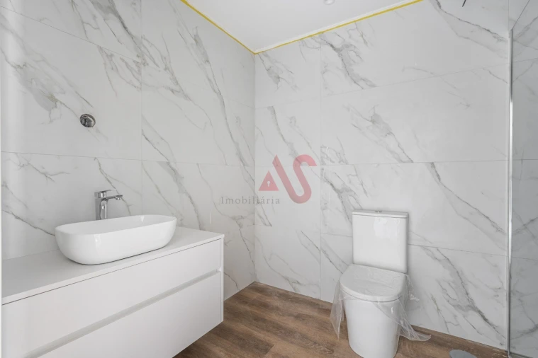 Apartamento T2 para Venda em Margaride, Várzea, Lagares, Varziela, Moure Foto 7