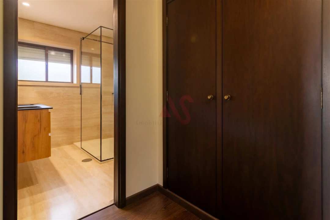 Apartamento T3 para Venda em Vila das Aves Foto 29