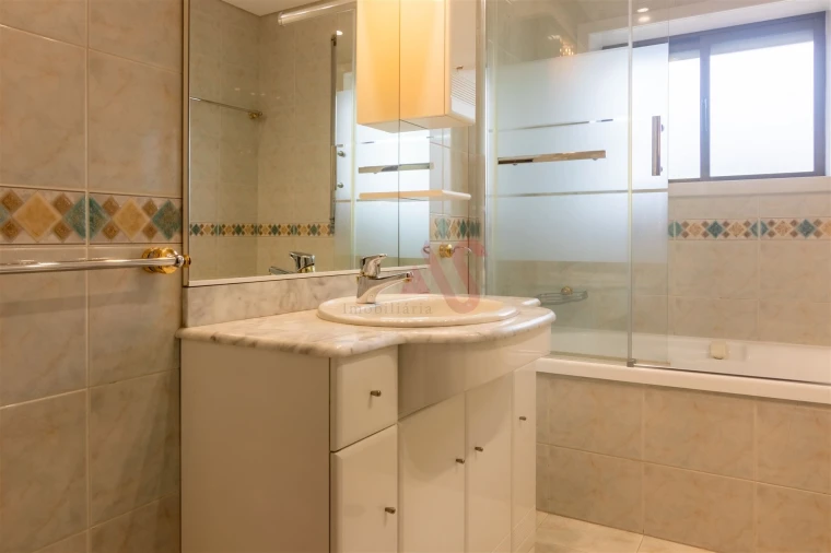 Apartamento T3 para Venda em Vila das Aves Foto 22