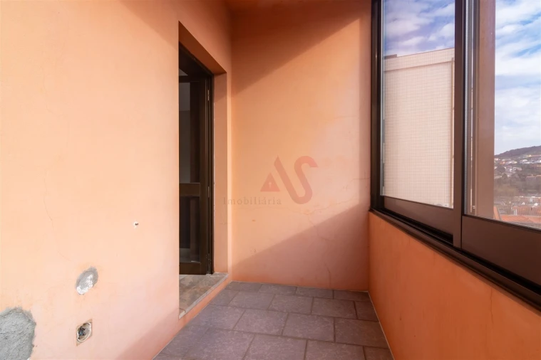 Apartamento T3 para Venda em Vila das Aves Foto 13