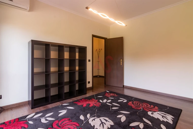 Apartamento T3 para Venda em Vila das Aves Foto 26