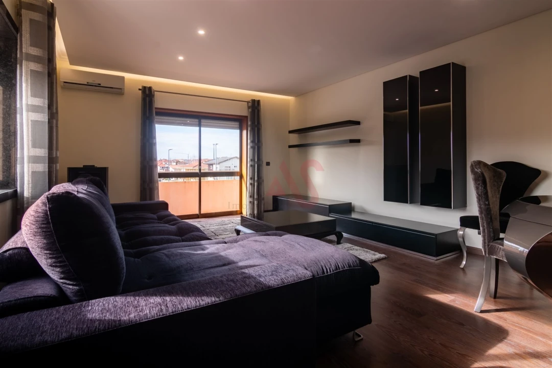 Apartamento T3 para Venda em Vila das Aves Foto 16
