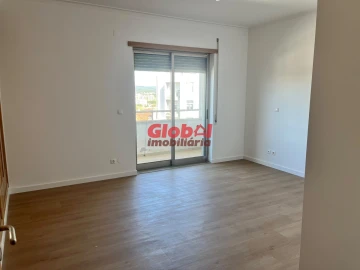 Apartamento T1 para Venda em Viseu