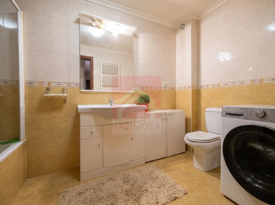Apartamento T2 para Venda em Souselo Foto 16