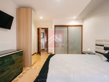 Apartamento T2 para Venda em Souselo