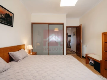 Apartamento T2 para Venda em Souselo