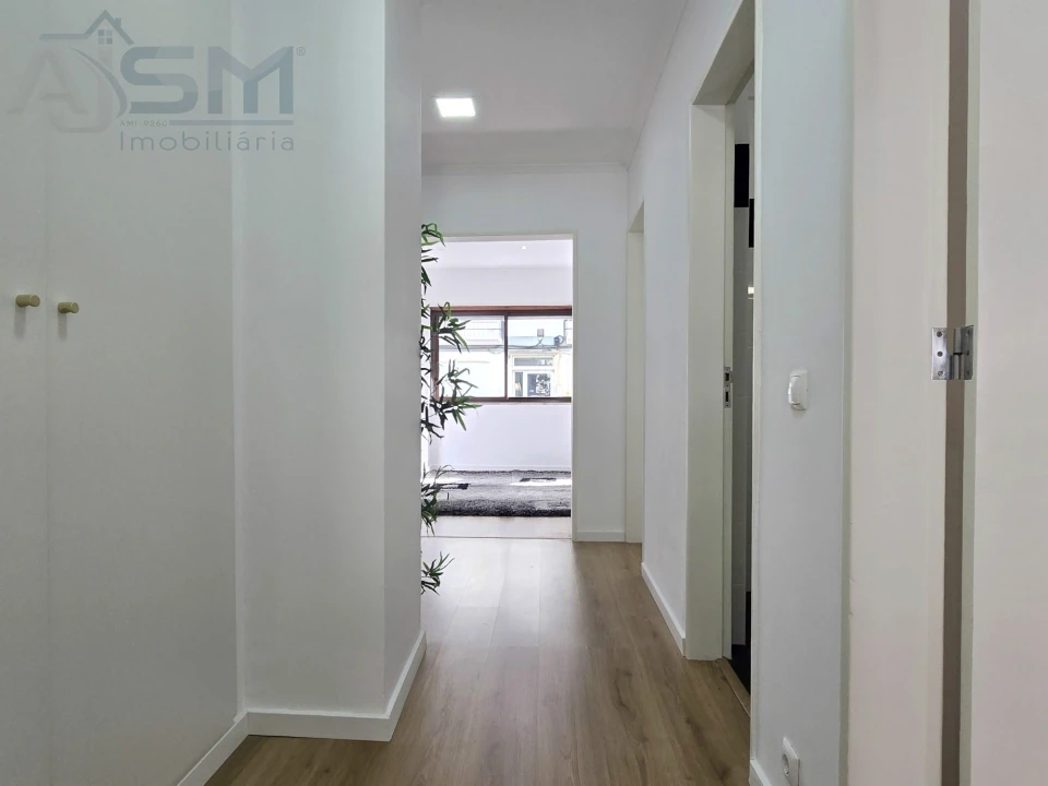 Apartamento T2 para Arrendamento em Carnaxide e Queijas Foto 14