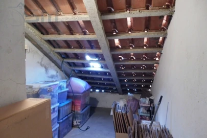 Apartamento T1 para Arrendamento em Rio de Mouro