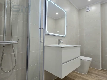 Apartamento T2 para Venda em Massamá e Monte Abraão