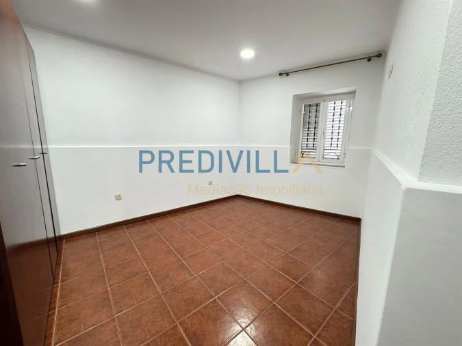 Moradia T2 para Arrendamento em Vilar e Mosteiró Foto 20