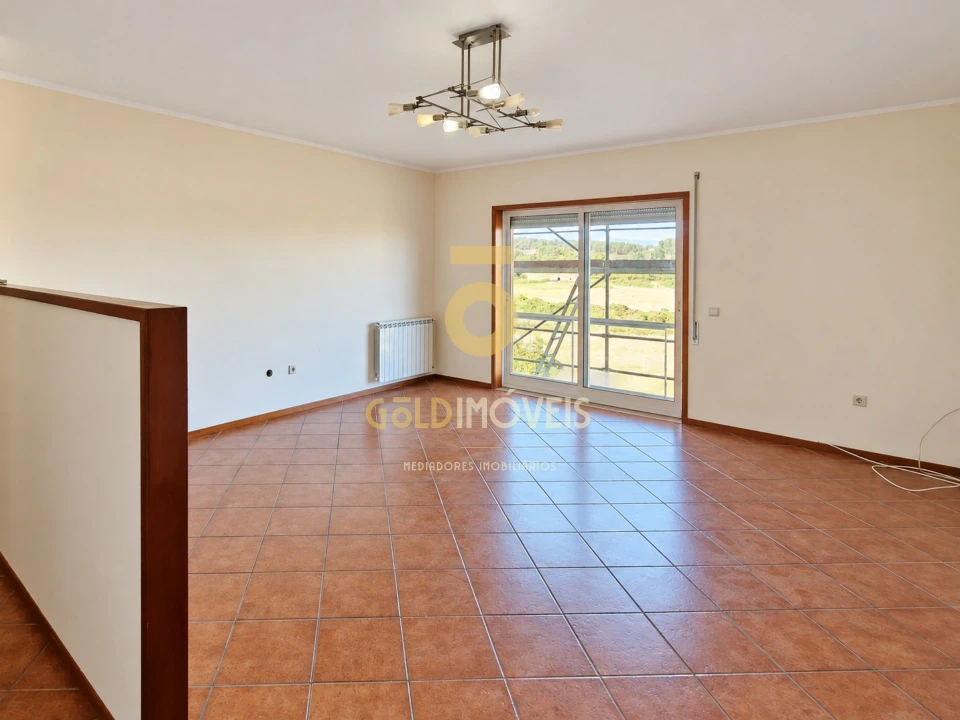 Apartamento T2 para Venda em Meixomil Foto 3
