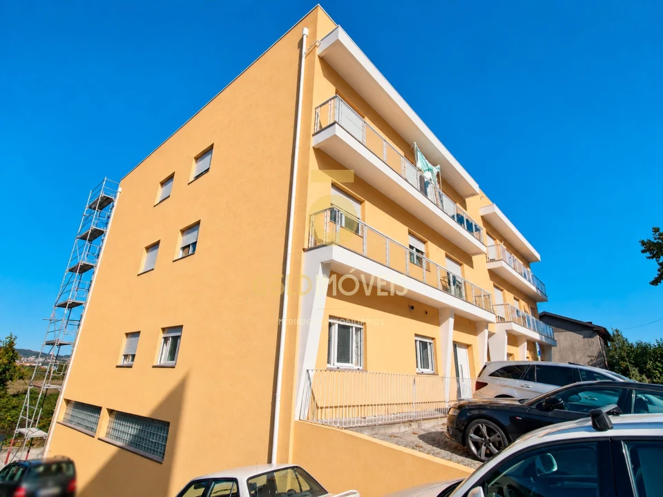 Apartamento T2 para Venda em Meixomil Foto 18
