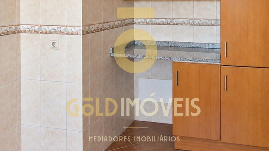 Apartamento T2 para Venda em Meixomil