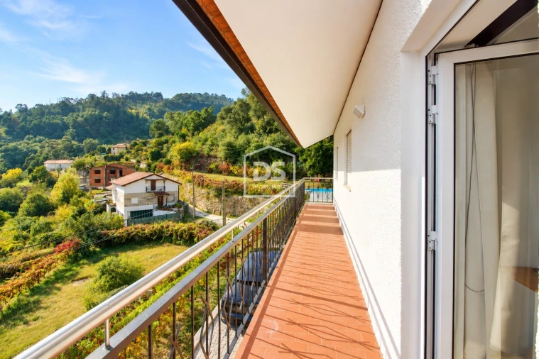Moradia T5 para Venda em Penhalonga e Paços de Gaiolo Foto 19