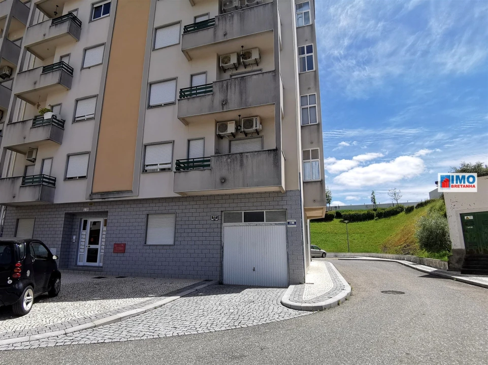 Garagem para Venda em Castelo Branco Foto 1