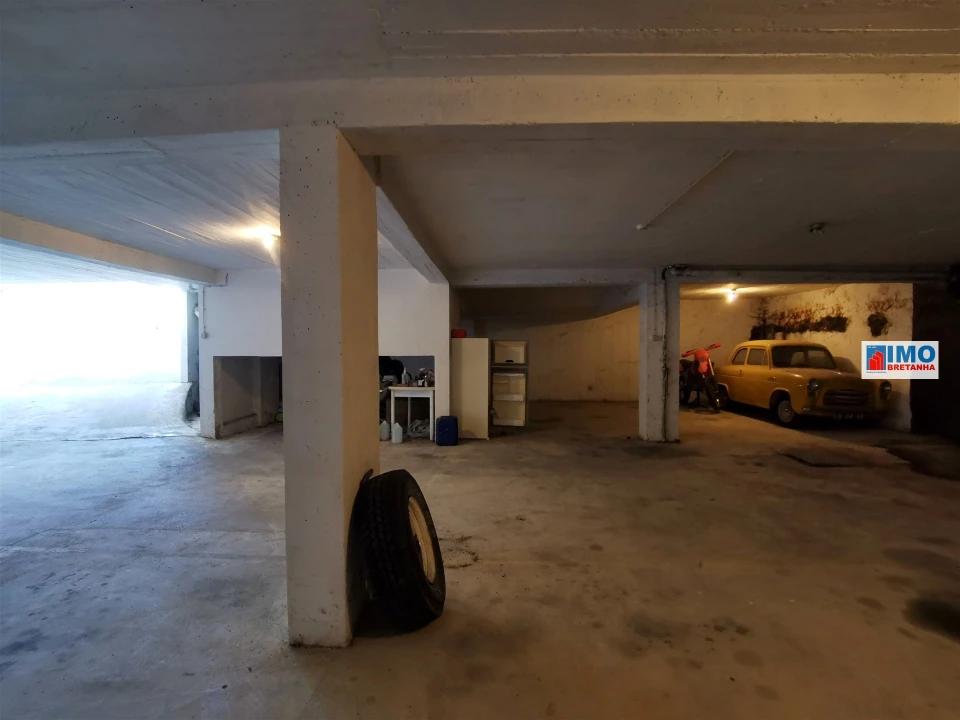 Garagem para Venda em Castelo Branco Foto 7