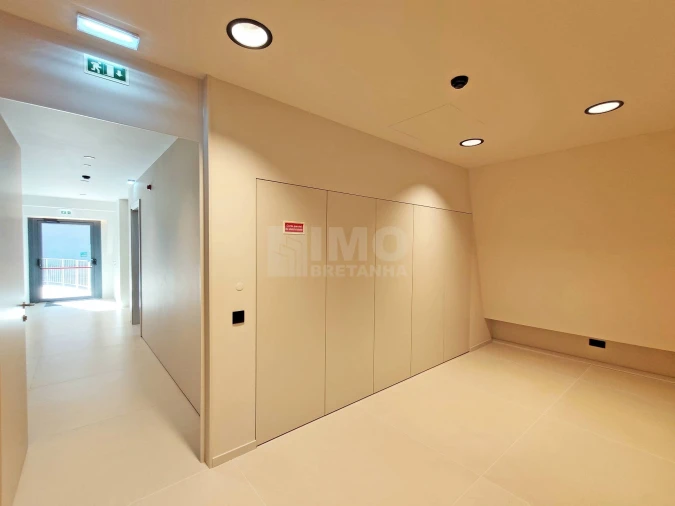 Apartamento T0 para Venda em Covilhã e Canhoso Foto 12