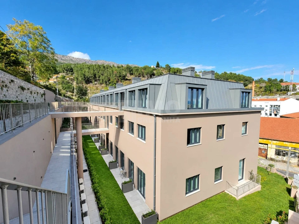 Apartamento T0 para Venda em Covilhã e Canhoso Foto 18
