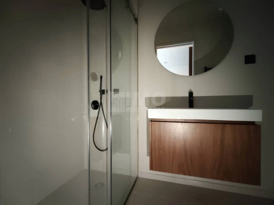 Apartamento T0 para Venda em Covilhã e Canhoso Foto 4