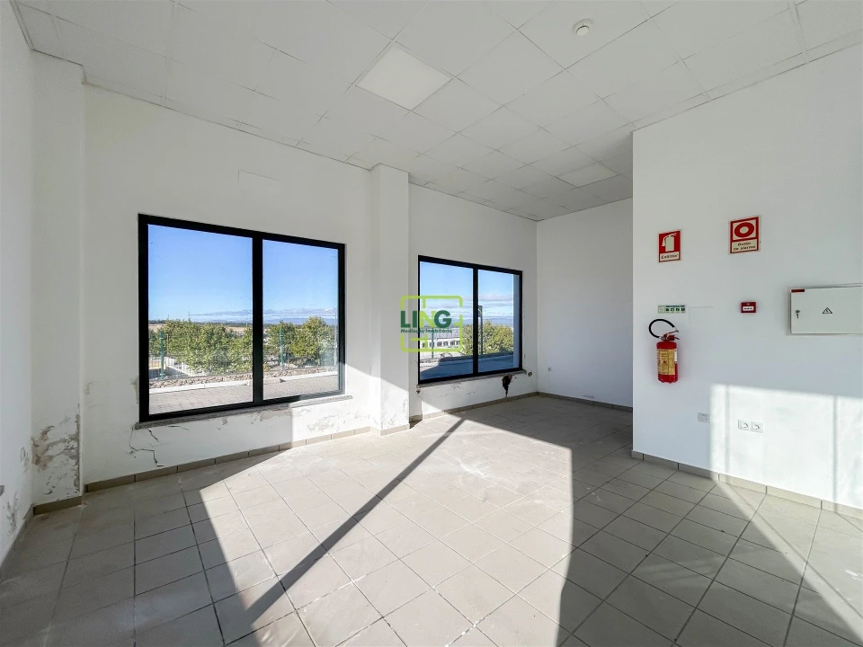 Loja para Arrendamento em Castelo Branco Foto 4