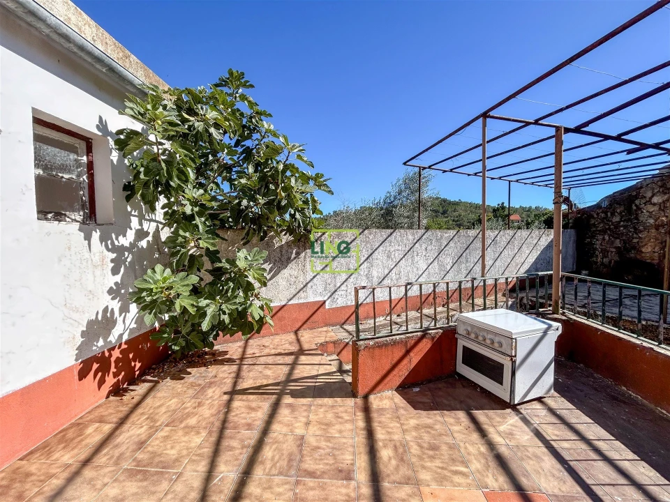 Moradia T2 para Venda em Aranhas Foto 32