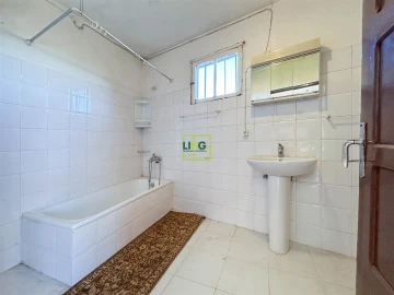 Moradia T2 para Venda em Aranhas